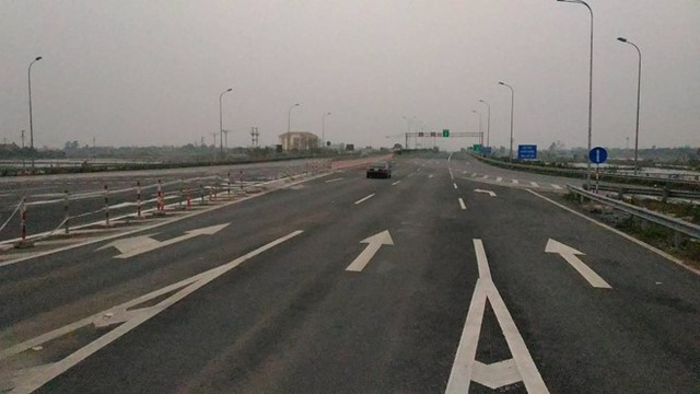 
Đoạn đường cao tốc Ninh Bình - Hà Nội được cho là bối cảnh của Fast 8. Ảnh: Việt Hùng
