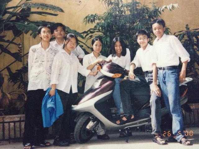 
Một chiếc xe tay ga Honda Spacy đắt tiền vào khoảng những năm 1995-1996 tại Hà Nội.
