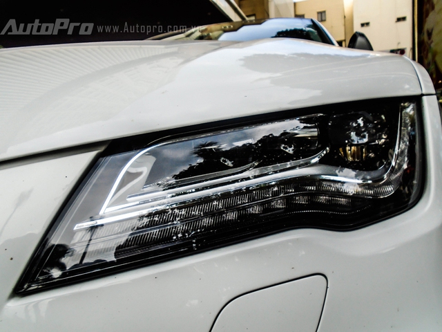 
Cụm đèn pha LED nguyên bản trên Audi A7 Sportback được giữ lại.
