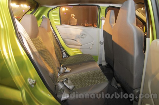 
Theo hãng Datsun, redi-GO được trang bị hàng ghế sau rộng rãi với khoảng duỗi chân thoải mái và tầm nhìn dành cho người lái tốt nhất phân khúc.
