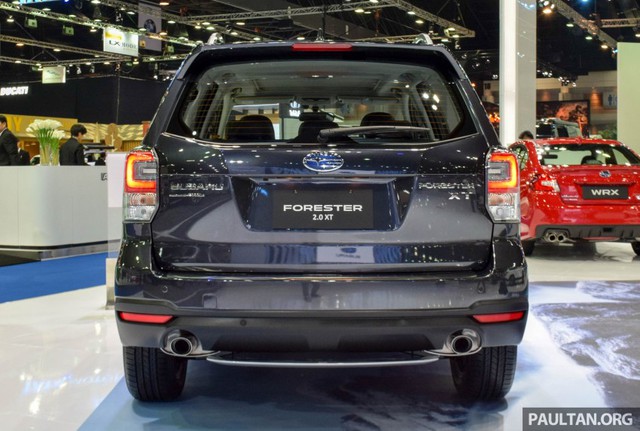 
Hiện chưa rõ giá bán của Subaru Forester 2016 tại thị trường Thái Lan. Trong khi đó, Subaru Forester 2016 tại Malaysia có giá khởi điểm 144.160 RM, tương đương 811 triệu Đồng. Con số tương ứng của bản 2.0i-P là 153.700 RM, tương đương 865 triệu Đồng. Đắt nhất đương nhiên là bản 2.0 XT có giá 210.940 RM, tương đương 1,187 tỷ Đồng.
