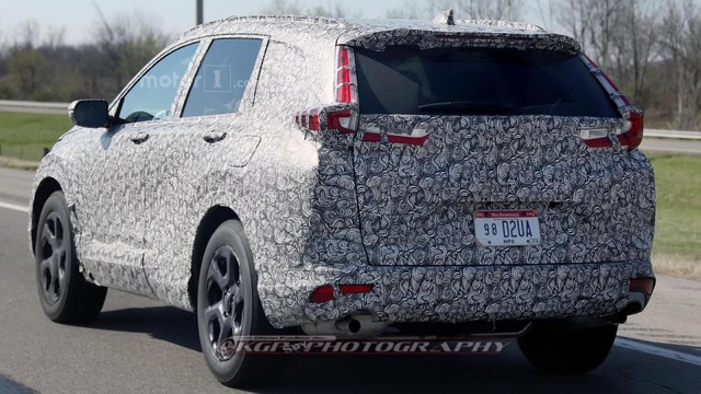 
Dự kiến, Honda CR-V 2018 sẽ được lắp ráp tại Canada và ra mắt thị trường Bắc Mỹ vào năm sau.
