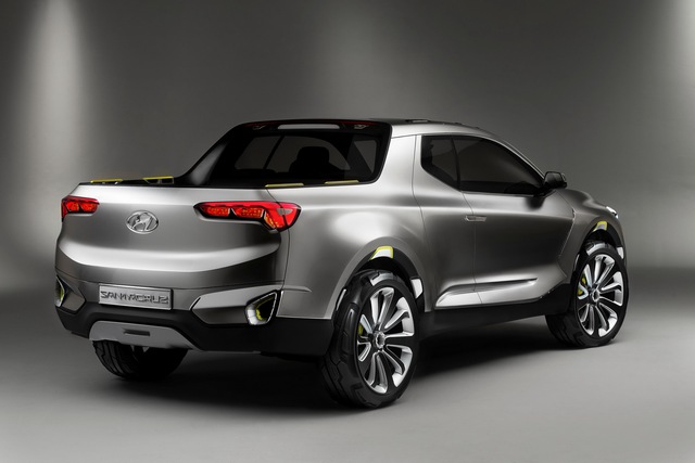 
Hyundai Santa Cruz
