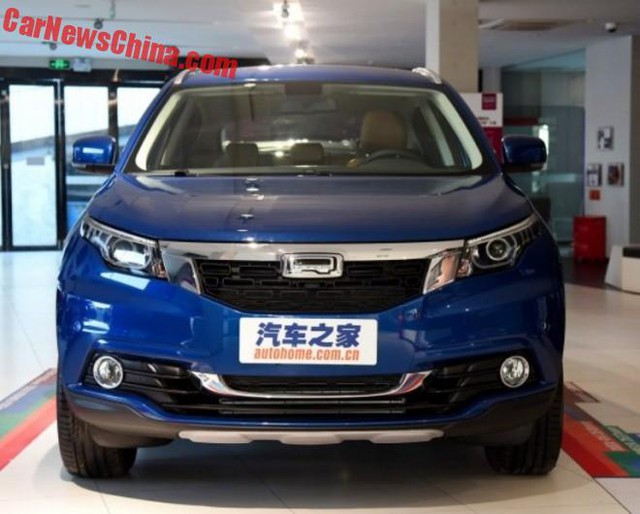 
Trong triển lãm Quảng Châu 2015 diễn ra vào cuối năm ngoái, hãng Qoros đến từ Trung Quốc đã trình làng mẫu crossover cỡ nhỏ có tên rất đơn giản là 5. Đây được xem như đối thủ mới của Mazda CX-5 và Honda CR-V.

