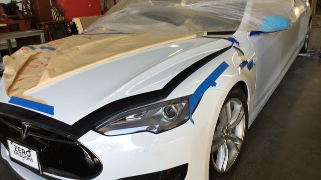 
Chiếc Tesla Model S Limousine vẫn đang trong quá trình chế tạo.
