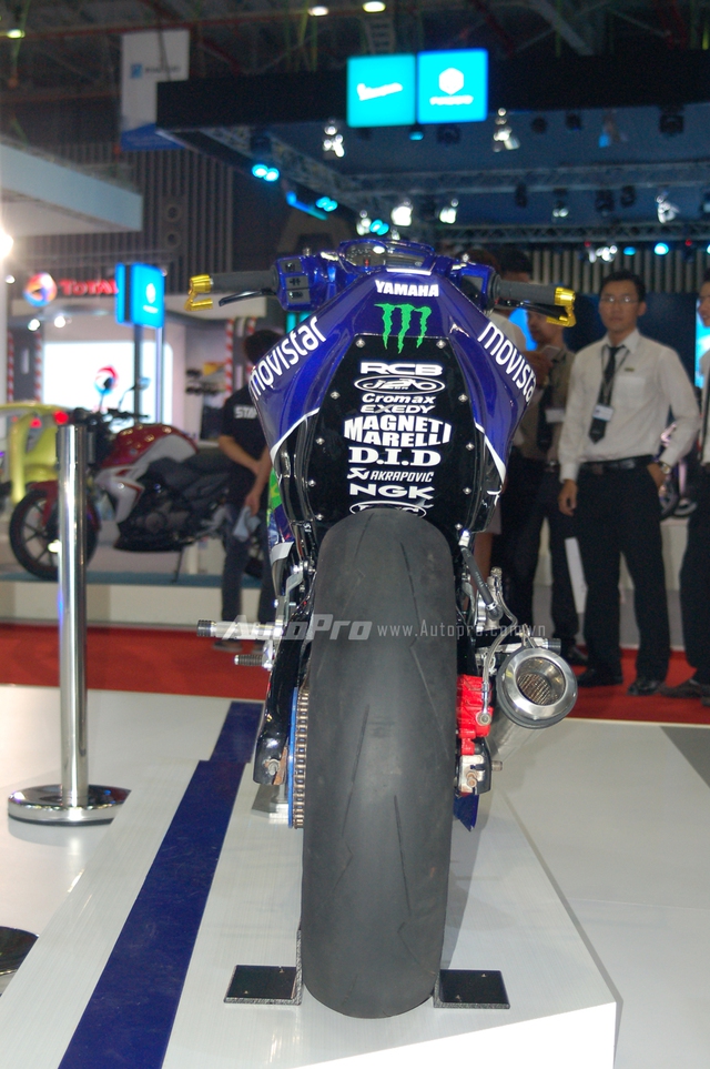 
Được biết cặp đôi Yamaha Exciter 150 độ khủng này đã được các phù thủy tại Philippines độ lại, sau đó chuyển về Việt Nam để tham dự triển lãm xe máy.
