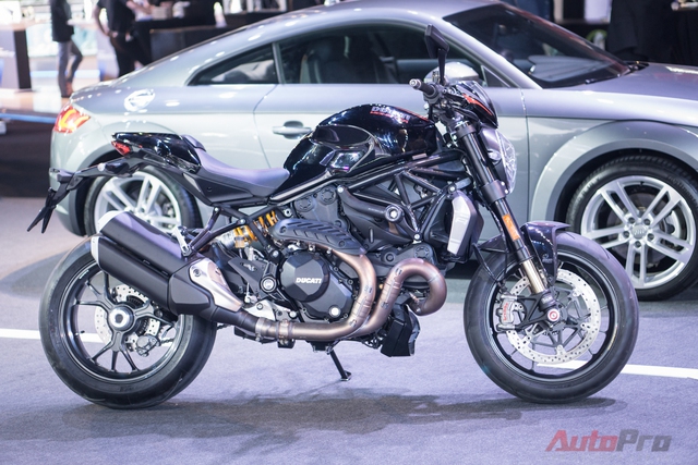 
Thiết kế giàu cảm xúc của Ducati Monster 1200 R
