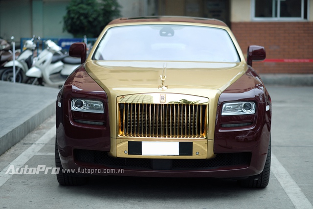 Mô hình xe ô tô Rolls Royce Phantom Gold 124 XLG  banmohinhtinhcom