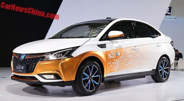 
Luxgen S3 EV trong triển lãm ô tô quốc tế Đài Bắc 2015.
