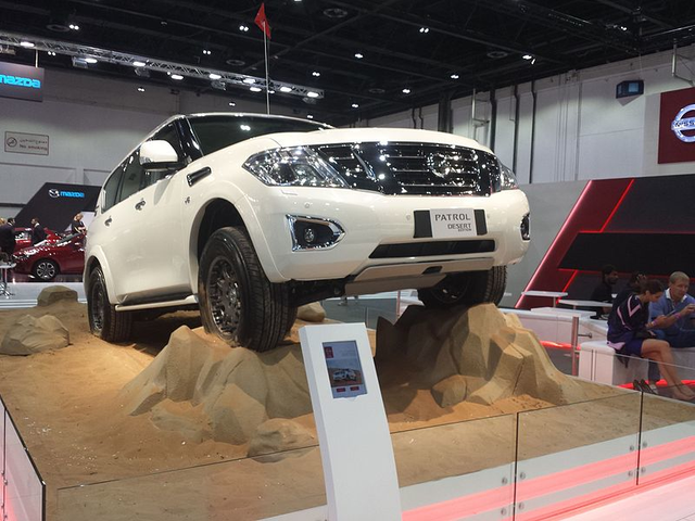Nissan Patrol Desert Edition- Thế hệ thứ sáu tại Dubai Motor Show năm 2015