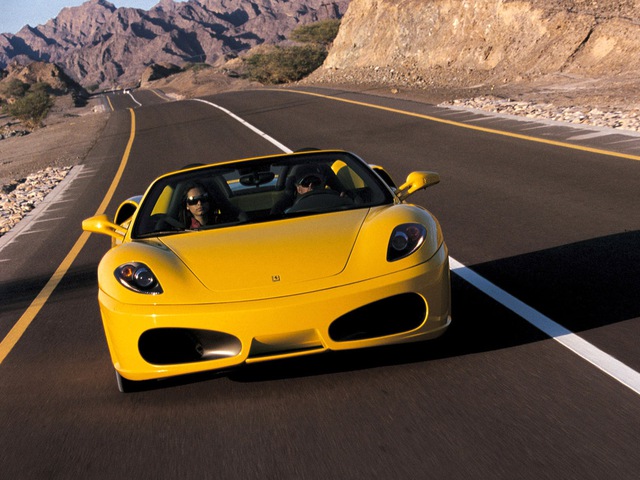 
Ferrari F430 Spider.
