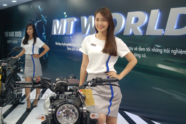 
Tại thị trường nước ngoài, Yamaha XSR 900 có giá bán khoảng 7.500 Euro, tương đương 190 triệu Đồng.
