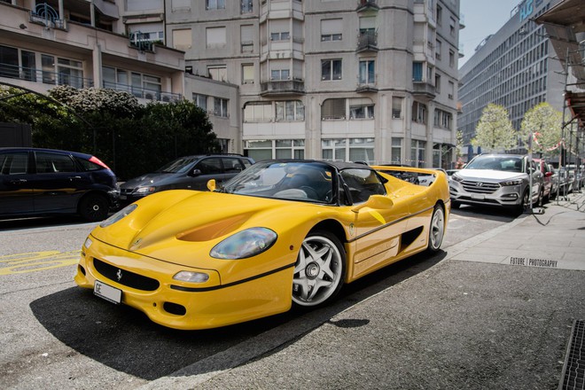 
Ferrari F50 được giới thiệu lần đầu tiên vào năm 1995, 2 năm sau đó vòng đời của siêu ngựa được hãng Ferrari công bố chấm dứt để nhường chỗ cho những sản phẩm mới.
