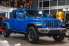 Chi tiết Jeep Gladiator Rubicon giá 3,498 tỷ đồng tại Việt Nam: Có một chi tiết lạ từng khiến dân Mỹ tò mò