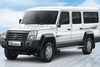 Đỉnh cao đạo nhái Mercedes G-Class: Ngoại hình kệch cỡm, 13 chỗ ngồi, động cơ yếu hơn Toyota Vios