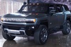 Khám phá chi tiết GMC Hummer EV: SUV điện sang chảnh, không còn 'uống xăng như nước'