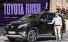 Dùng 3 đời xe và mua Toyota Rush, khách hàng Việt nhận định: “Đáng tiền, chắc dùng chục năm nữa chưa hỏng”