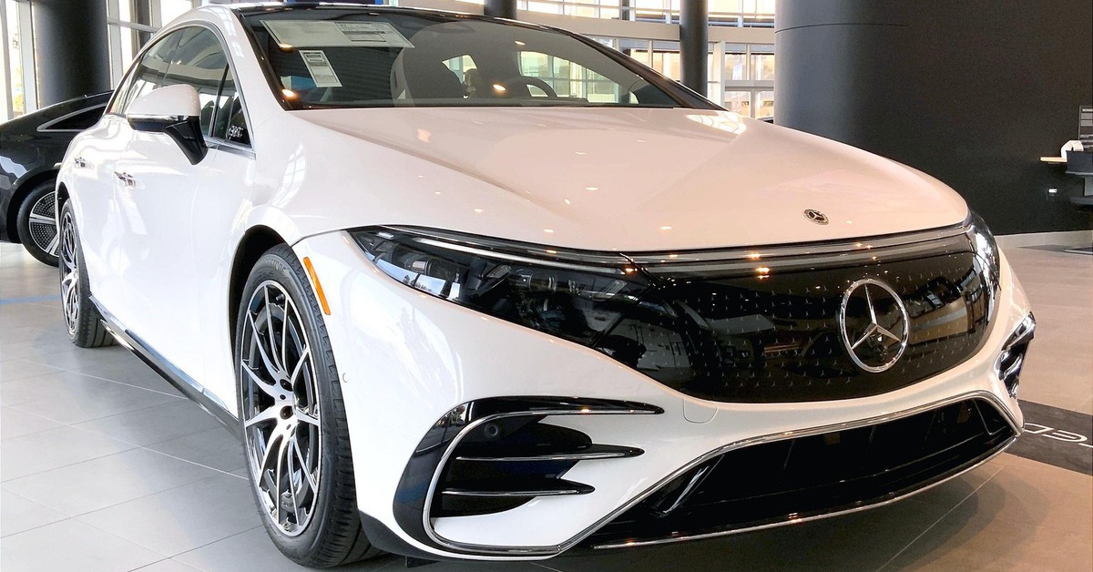 Trả tiền mở khóa công suất - Chiêu thức bán xe kiểu thuê bao Mercedes ...