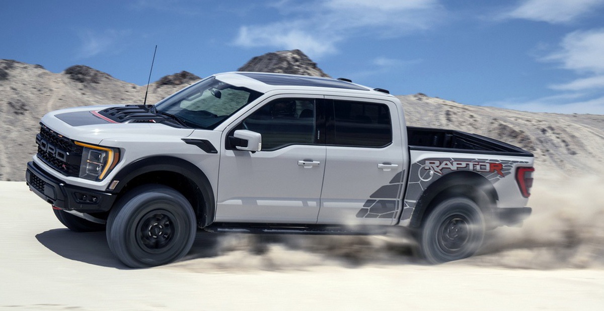 Ford F-150 Raptor R ra mắt: Bán tải có sức mạnh ngang siêu xe