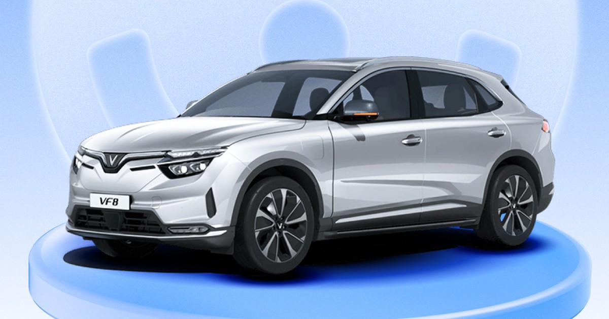 Reviewer mê lái đề cử VinFast VF 8 cho hạng mục ‘Cảm giác lái ấn tượng ...