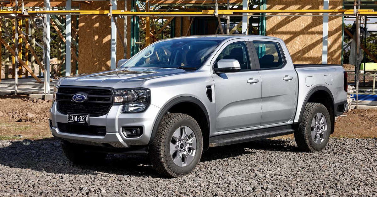 Ford Ranger bản máy dầu giống tại Việt Nam sắp 'bay màu' khỏi một thị ...