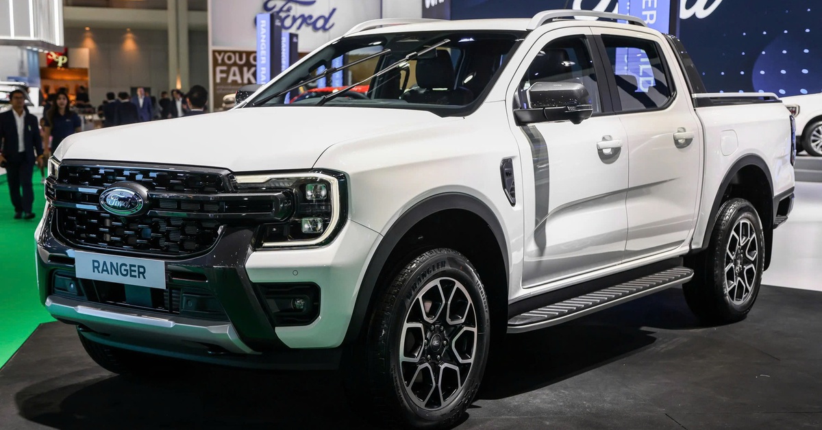 Ford Ranger tại quốc gia ĐNÁ này có bản động cơ 3.0 V6 mà người Việt ...