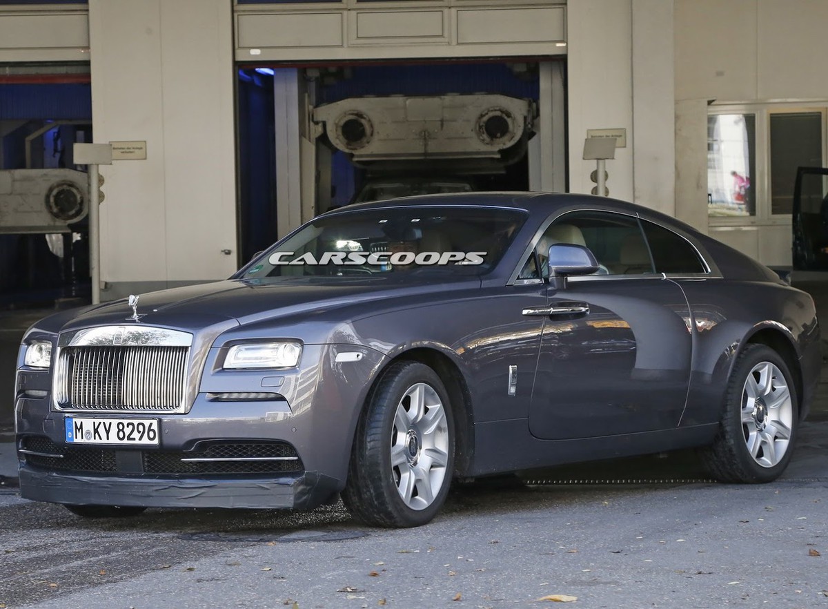 Ảnh sống phiên bản thể thao của Rolls-Royce Wraith