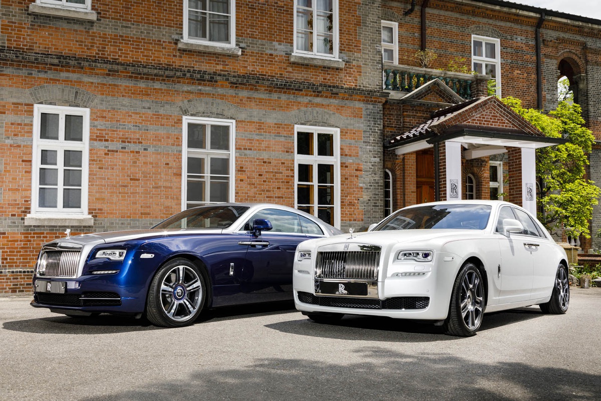 Rolls-Royce trình làng cặp xe siêu sang dành riêng cho xứ củ Sâm