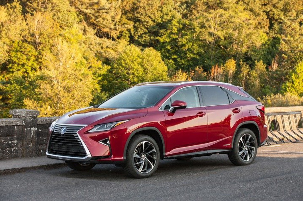 Rộ tin đồn Lexus RX 7 chỗ sẽ ra mắt vào tháng 1/2018