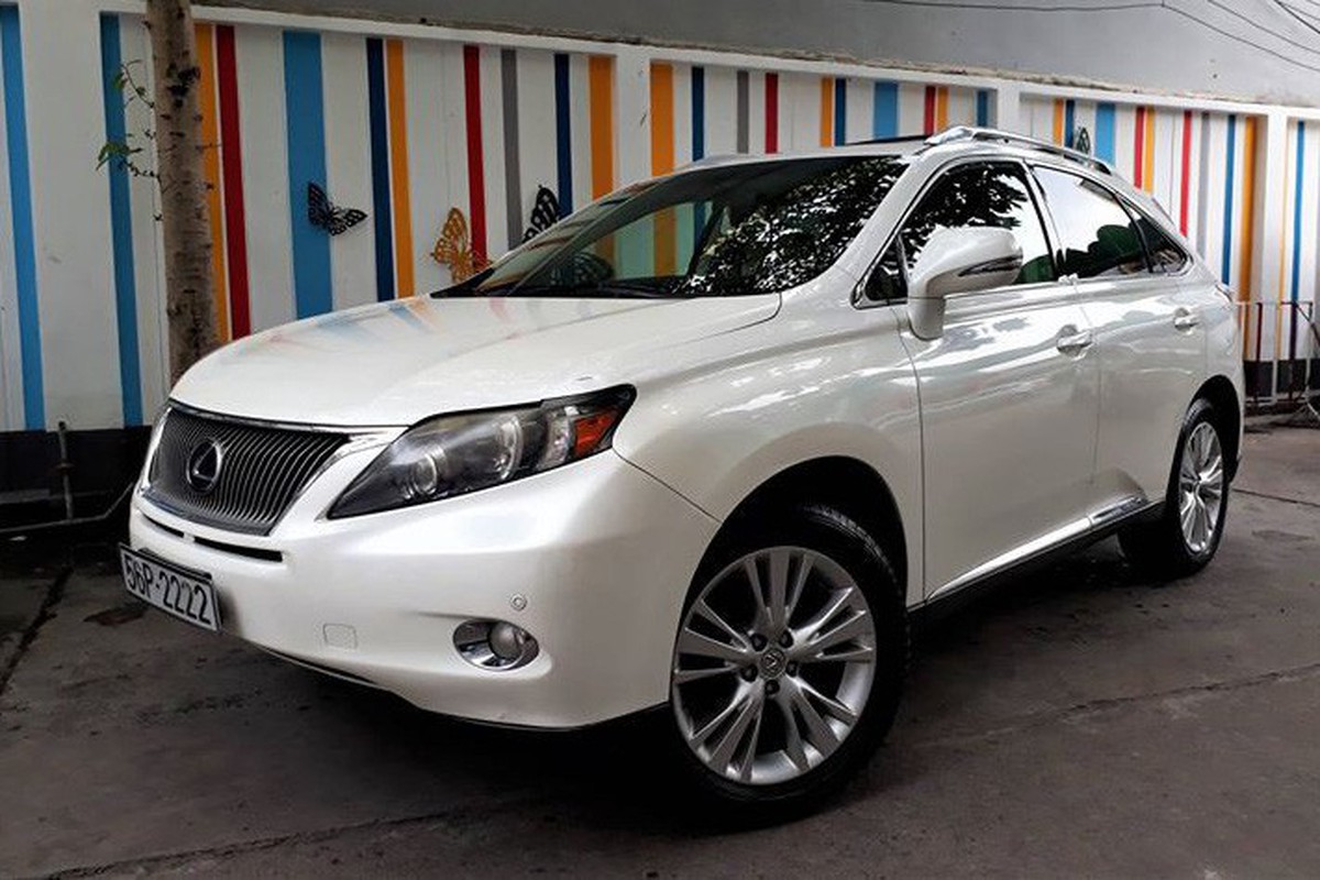 Lexus RX450h đời 2009 biển tứ quý 2 bán lại giá gần bằng Mercedes-Benz GLC