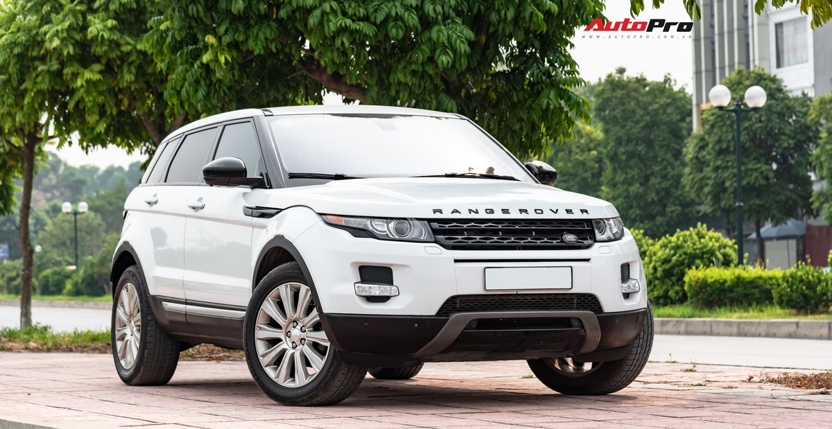 4 năm tuổi, Range Rover Evoque 'full đồ' vẫn ngang giá Mercedes-Benz ...