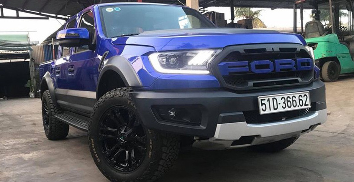 Ford Ranger đời ‘cổ’ độ kỳ công thành Ranger Raptor được chào bán rẻ ...