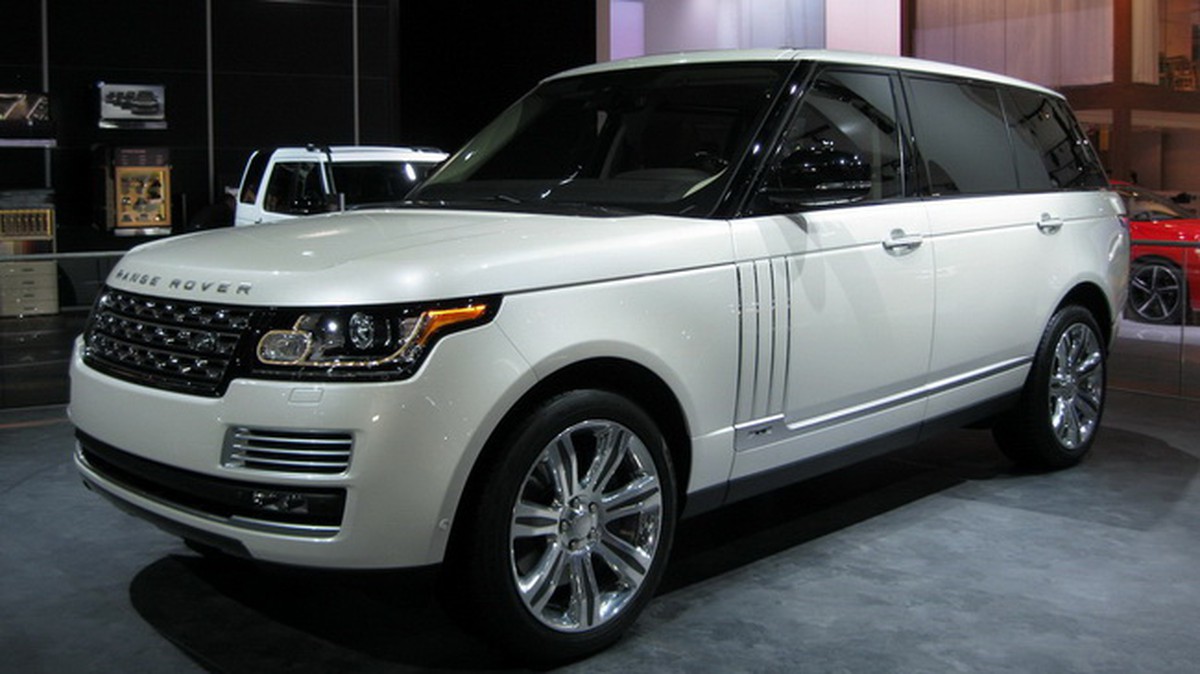 Range Rover LWB cập bến Bắc Mỹ