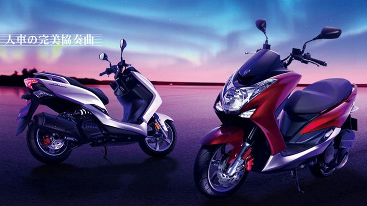 Yamaha SMAX - Đối thủ mới của Honda PCX 150