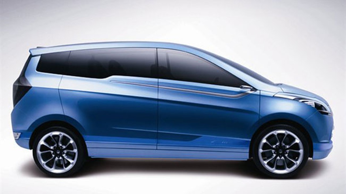 Suzuki RX - Đối thủ hoàn toàn mới của Toyota Innova