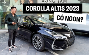 Chi tiết Toyota Corolla Altis 2023 vừa về đại lý: Mặt trước thể thao, màn hình to nét như trên xe sang