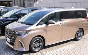 Land Cruiser và Alphard gây sốt, Toyota thông báo ngừng nhận đặt hàng vì thiếu linh kiện