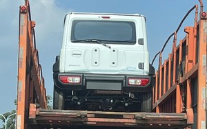 Thêm lô Suzuki Jimny về Việt Nam, đại lý báo ra mắt tháng 3 năm sau, khách hàng tiếp tục mòn mỏi chờ đợi