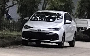 Toyota Vios 2023 lộ diện tại trạm đăng kiểm khí thải, ngày bán không còn xa, Accent cần dè chừng