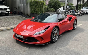 Ferrari F8 Tributo từng qua tay Cường Đô-la và Minh Nhựa bán lại giá 23,5 tỷ: Nhiều option đắt, 4 năm đi chưa đến 3.800km