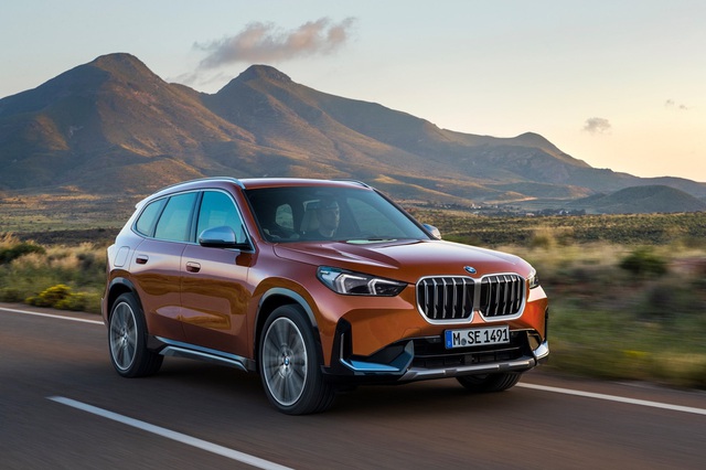 BMW X1 2023 launched: When the smallest SUV matures - Photo 1.