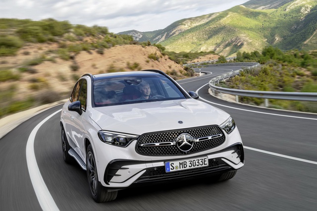 Ra mắt Mercedes-Benz GLC 2023 - SUV hạng sang hợp gu khách Việt lột xác, đấu BMW X3 và Audi Q5 - Ảnh 6.