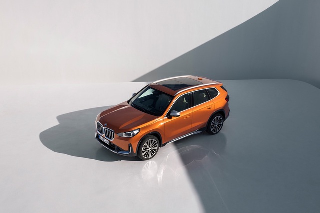 BMW X1 2023 launched: When the smallest SUV matures - Photo 7.