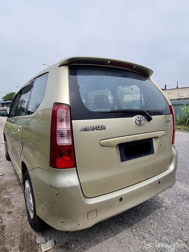 The car is too durable and also 'sad', Toyota Avanza has not been damaged for nearly 20 years to buy a new car - Photo 3.