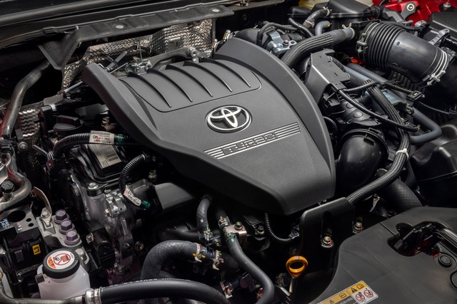 Toyota Crown thế hệ mới ra mắt: Thiết kế độc lạ cùng 4 kiểu dáng từ sedan đến SUV - Ảnh 5.