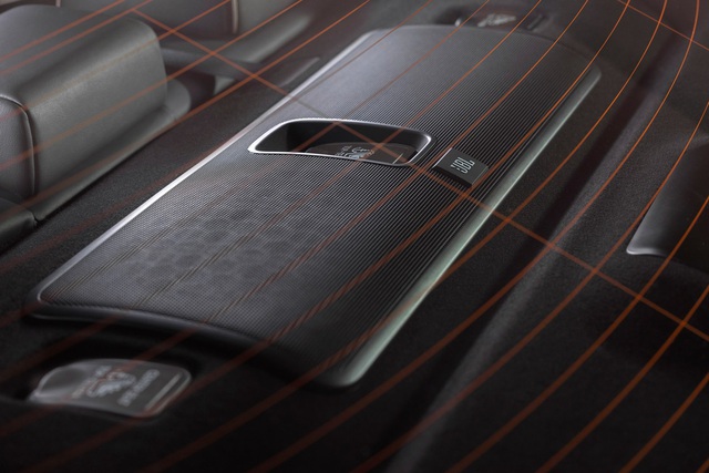 推出新一代豐田皇冠：從轎車到 SUV 的 4 種風格的獨特設計 - 照片 12。