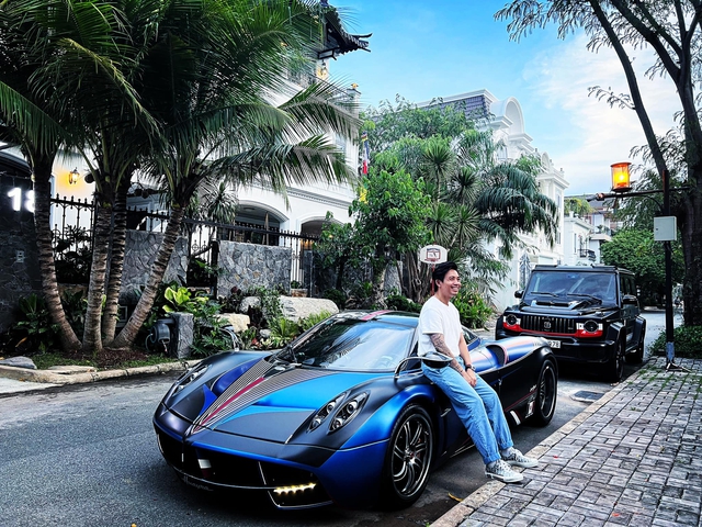 Doanh nhân Phạm Trần Nhật Minh: Tôi mới lái Bugatti ra đường 3 lần, sắp đón siêu phẩm đánh dấu cột mốc hơn 1 thập kỷ chơi siêu xe - Ảnh 4.