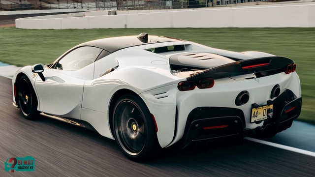 Lamborghini, Ferrari trước sự tĩnh lặng đáng sợ của xe điện: Khi siêu xe thành thường xe - Ảnh 3.