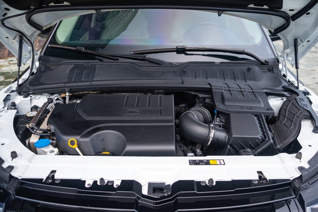 Em út nhà Range Rover sau 5 năm sử dụng được bán lại với giá ngang Mercedes-Benz GLC mới cứng - Ảnh 8.