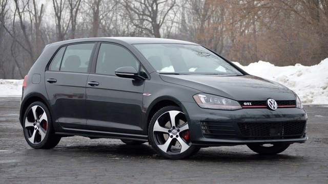 Volkswagen và Audi triệu hồi 1.200 xe vì lỗi nổ túi khí  - Ảnh 1.